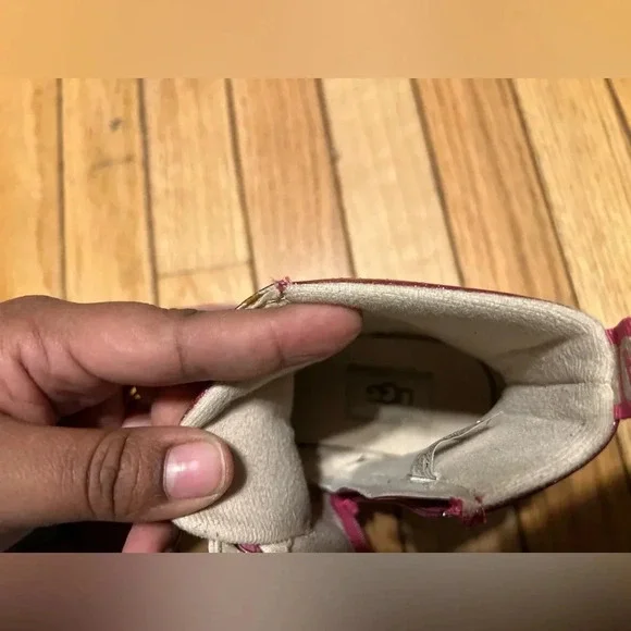 UGG Robley Glitter Combat Boots Youth 3 Berry rose pink Sparkly Rain - Picture 6 of 7